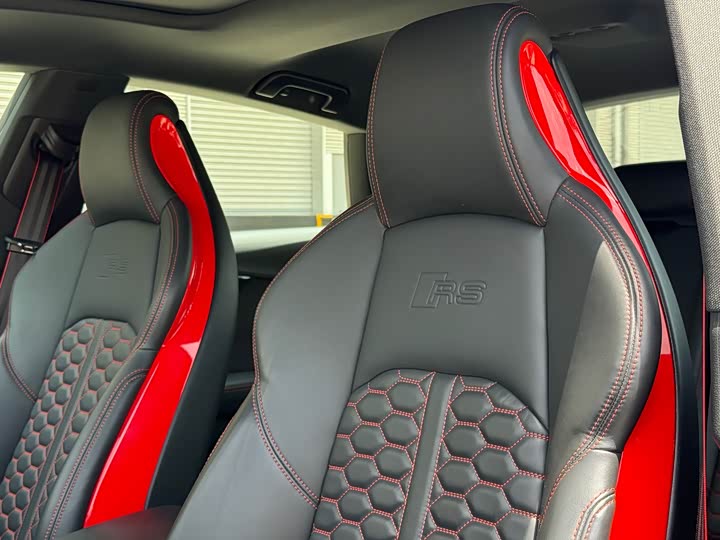 Audi RS 5 2023 2023款 RS 5 2.9T Sportback 黑曜版