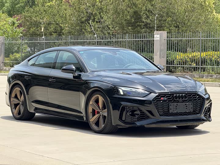 Audi RS 5 2023 2023款 RS 5 2.9T Sportback 黑曜版