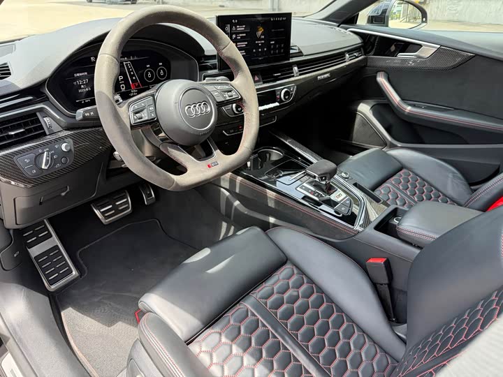 Audi RS 5 2023 2023款 RS 5 2.9T Sportback 黑曜版