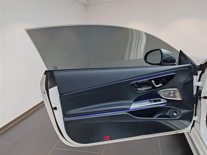 Mercedes-Benz CLE-Class 2024 2024款 CLE 300 4MATIC 动感型轿跑车