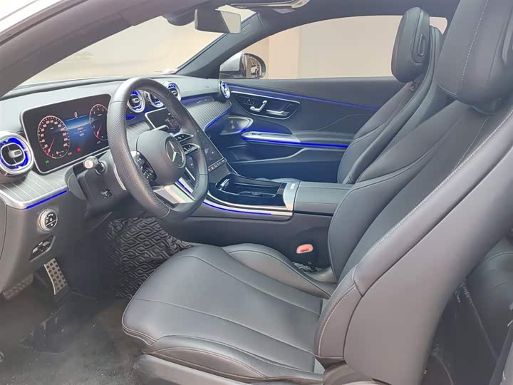 Mercedes-Benz CLE-Class 2024 2024款 CLE 300 4MATIC 动感型轿跑车
