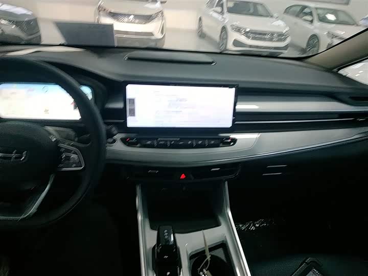 Geely Jiaji 2023 2023款 嘉际L 1.5TD DCT舒适型