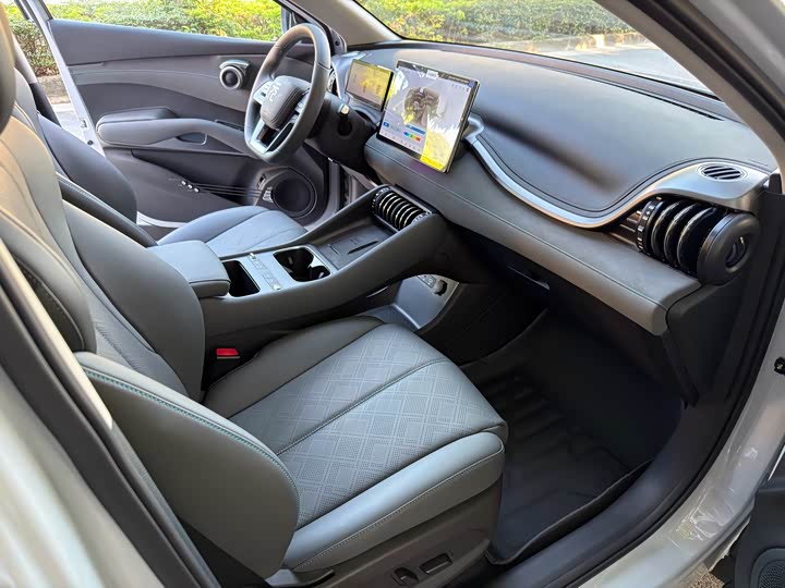 BYD Yuan Plus 2025 2025款 智驾版 510KM 超越型