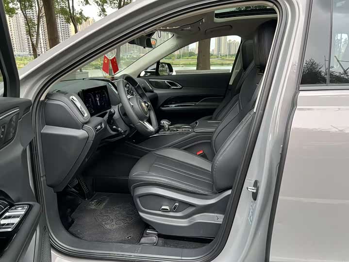 Hongqi HS3 2023 2023款 1.5T 两驱善为版