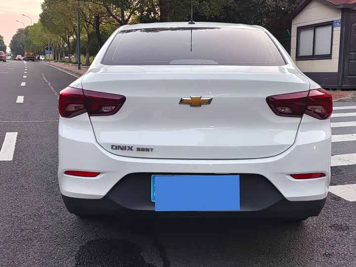 Chevrolet Onix (Cavalier) 2021 2021款 325T 自动欣悦版