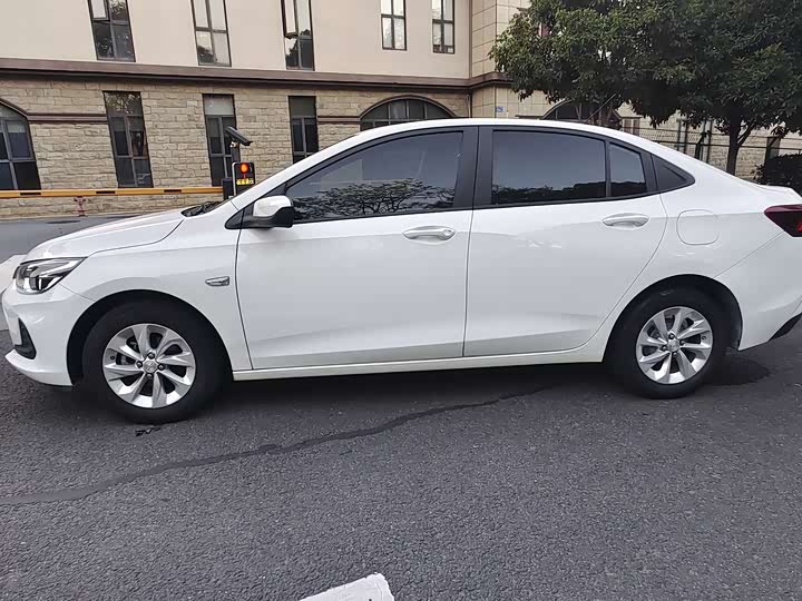 Chevrolet Onix (Cavalier) 2021 2021款 325T 自动欣悦版