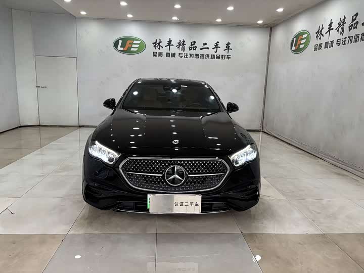Mercedes-Benz E-Class Hybrid 2024 2024款 E 350 e L 插电式混合动力运动轿车