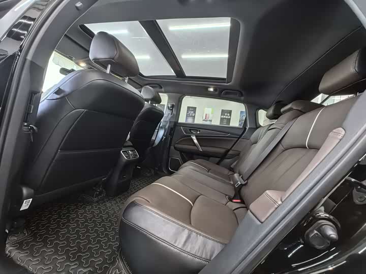 Honda UR-V 2024 2024款 370TURBO 两驱尊雅版