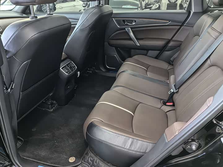 Honda UR-V 2024 2024款 370TURBO 两驱尊雅版