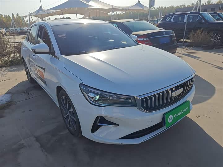 Geely Emgrand 2025 2025款 第4代 1.5L CVT旗舰型