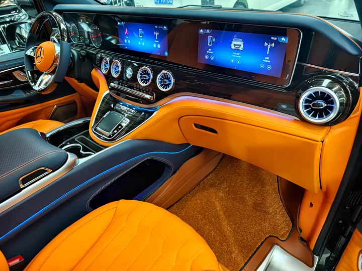 Mercedes-Benz Vito 2024 2024款 2.0T 商务版 7座