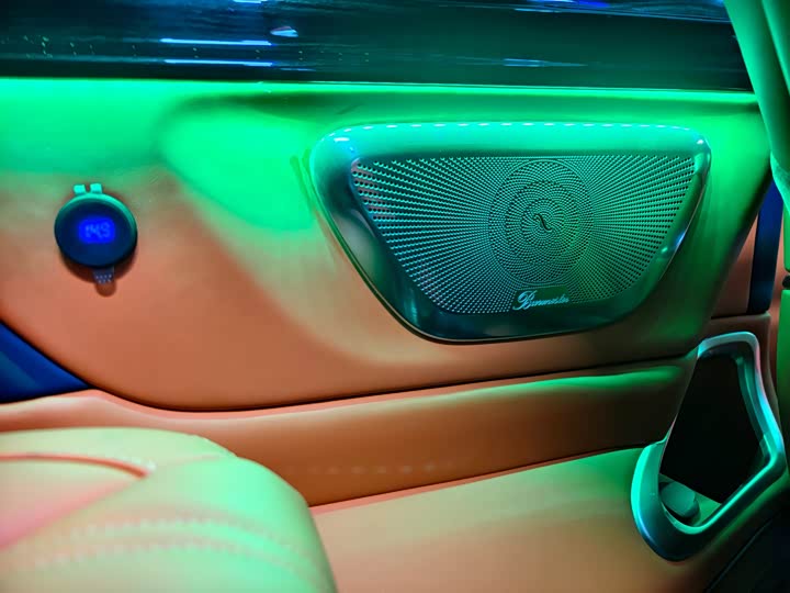 Mercedes-Benz Vito 2024 2024款 2.0T 商务版 7座