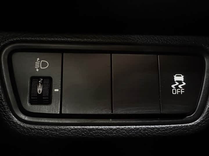 Kia K3 2021 2021款 1.5L CVT时尚版