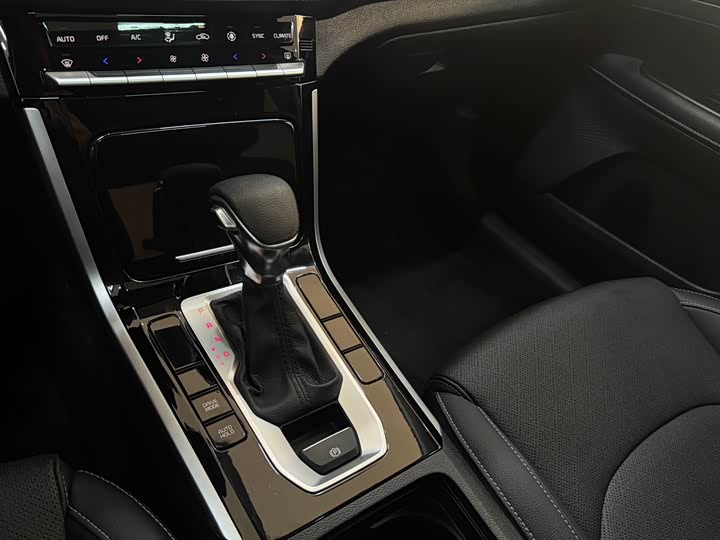 Kia K3 2021 2021款 1.5L CVT时尚版