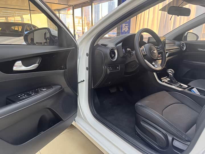 Kia K3 2021 2021款 1.5L CVT时尚版