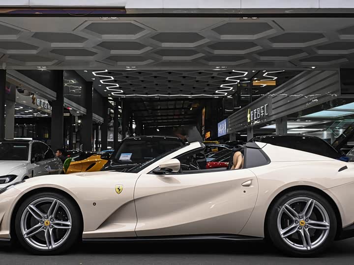 Ferrari 812 2020 2020款 6.5L GTS