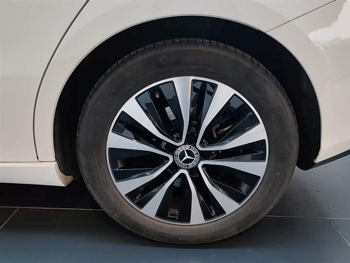 Mercedes-Benz B-Class 2022 2022款 改款 B 200 动感型