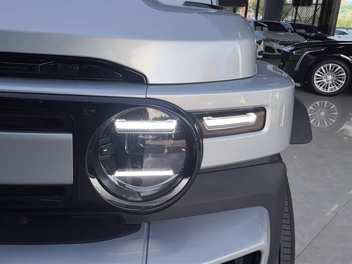 Chery iCar V23 2025 2025款 401两驱进阶版