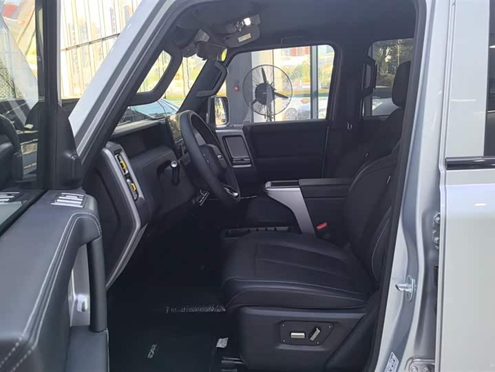 Chery iCar V23 2025 2025款 401两驱进阶版