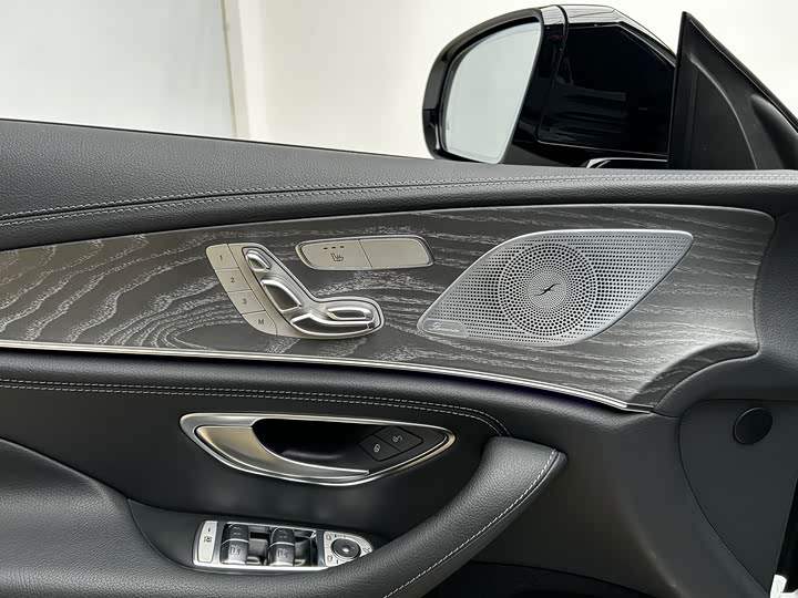 Mercedes-Benz CLS-Class 2023 2023款 改款 CLS 300 动感型