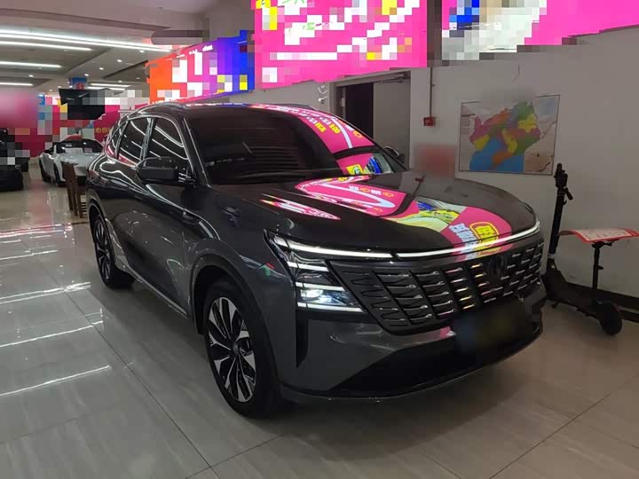 Changan CS75 Plus 2025 2025款 第四代 UItra 2.0T 新蓝鲸 智慧智擎型