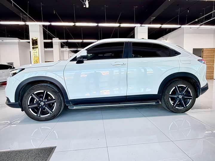 Honda Vezel 2023 2023款 1.5L CVT精英版