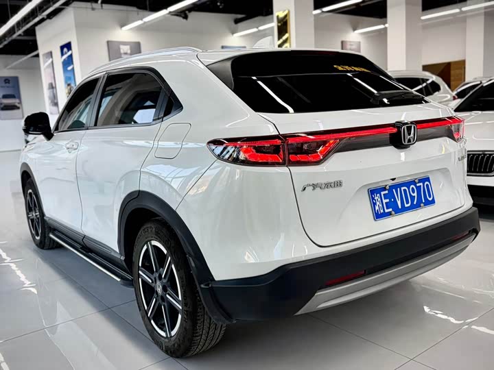 Honda Vezel 2023 2023款 1.5L CVT精英版