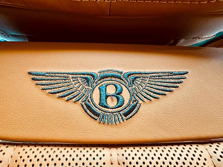 Bentley Flying Spur Hybrid 2022 2022款 2.9T V6 Hybrid