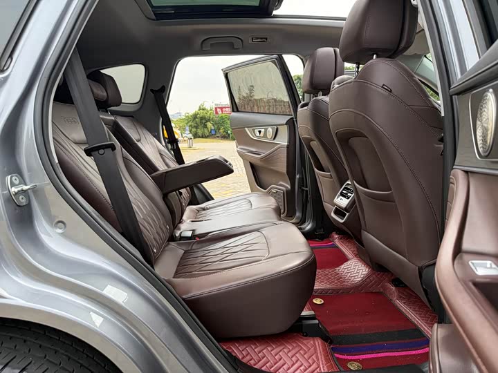 Chery Tiggo 8 Pro 2024 2024款 冠军版 290T 两驱巅峰版 7座