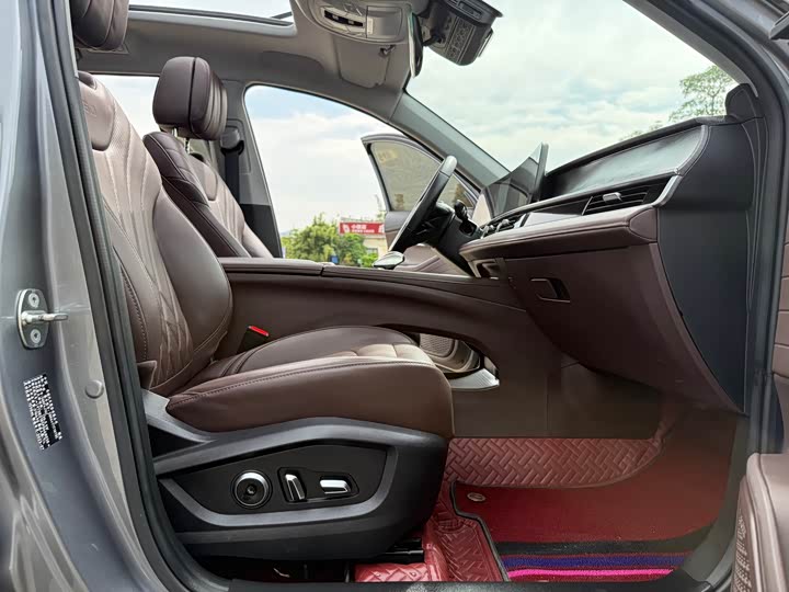 Chery Tiggo 8 Pro 2024 2024款 冠军版 290T 两驱巅峰版 7座