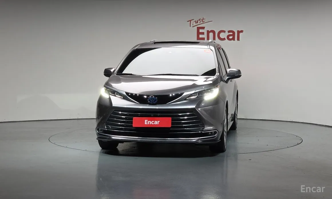 Toyota Sienna 2020 2.5 Hybrid 2WD