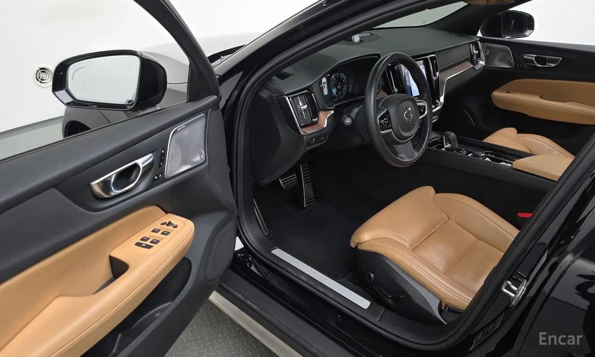 Volvo V60 2019 B5 Pro AWD