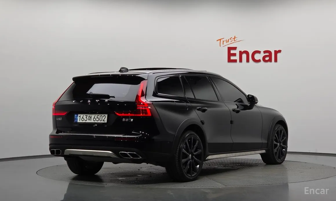 Volvo V60 2019 B5 Pro AWD