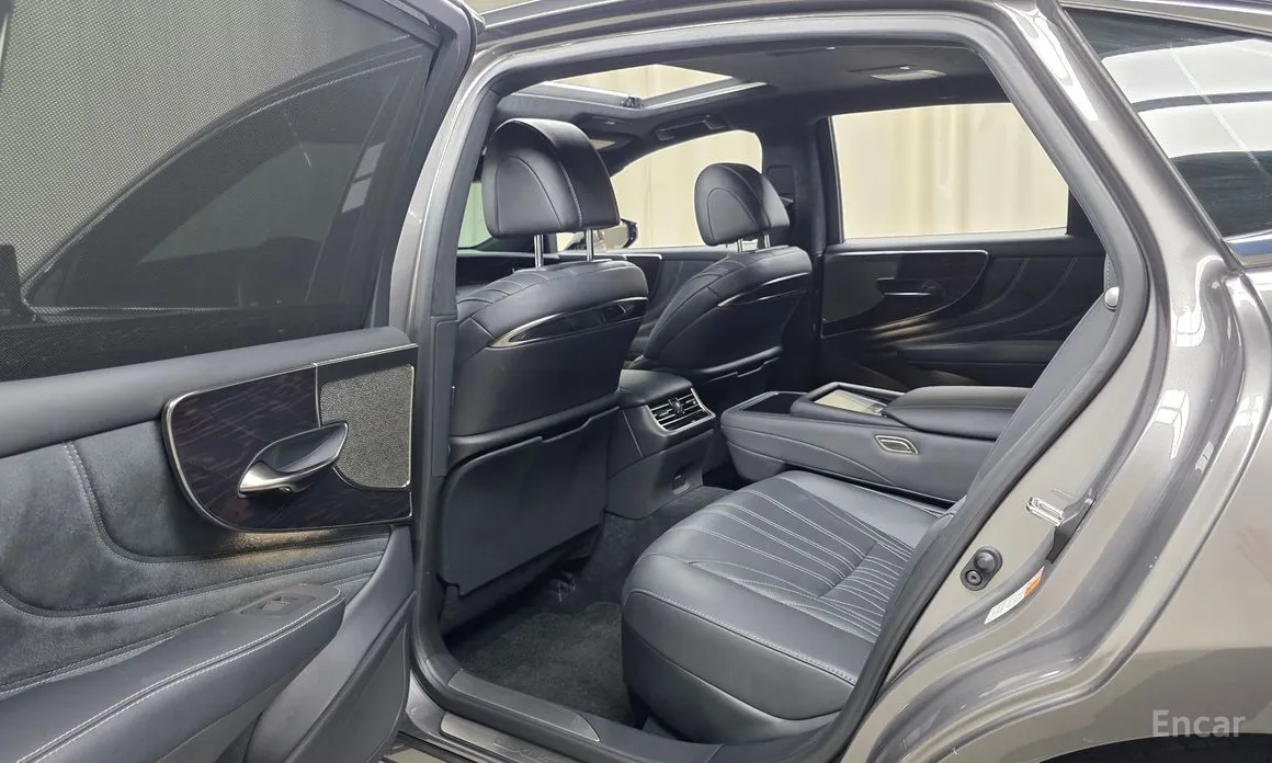 Lexus LS 2017 3.5 Luxury AWD