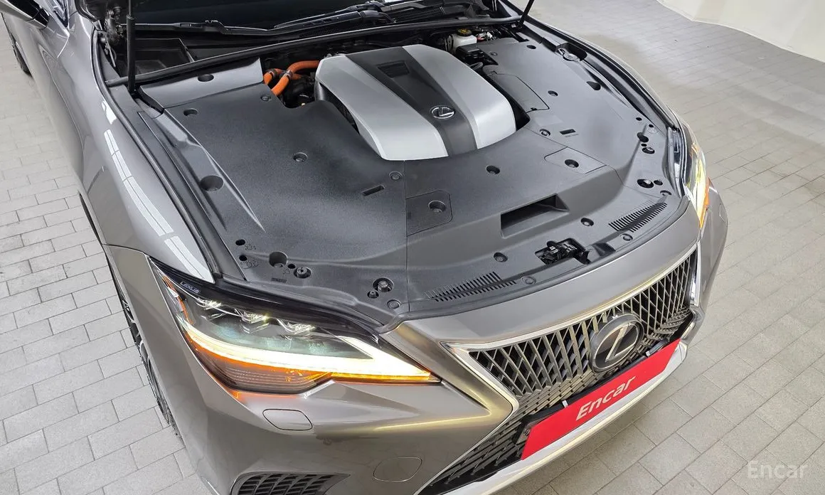 Lexus LS 2017 3.5 Luxury AWD