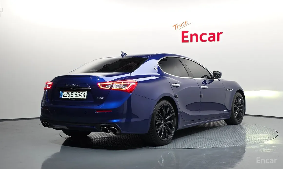 Maserati Ghibli 2013 3.0 GranLusso