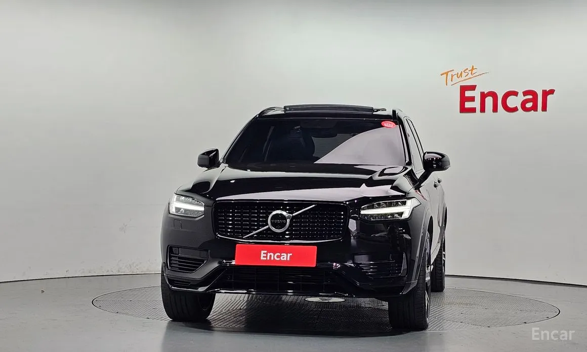 Volvo XC90 2016 T8 R-Design Hybrid
