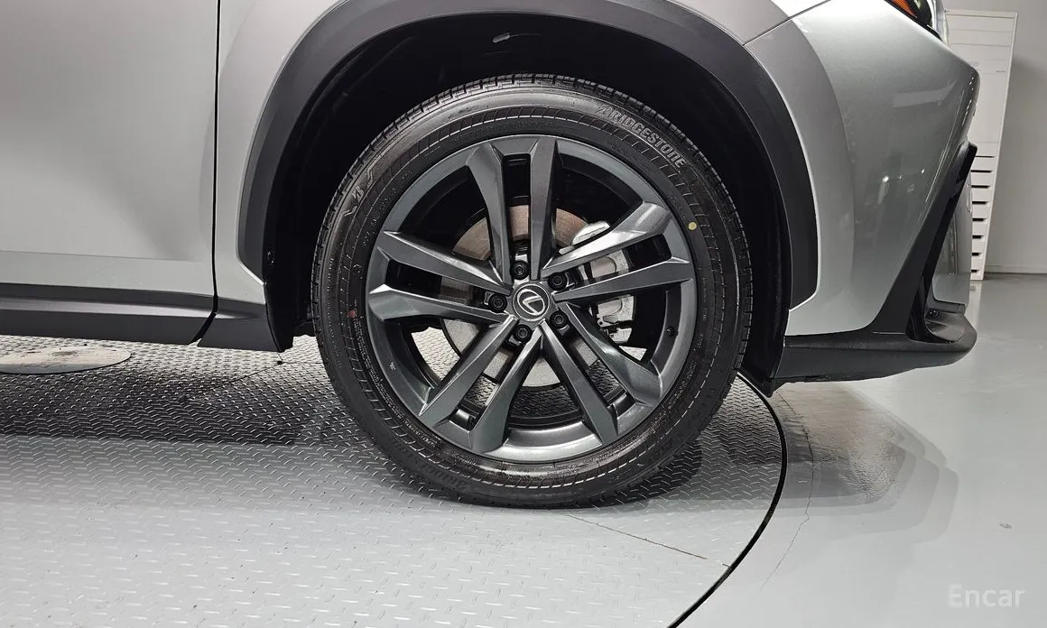 Lexus NX 2022 Premium