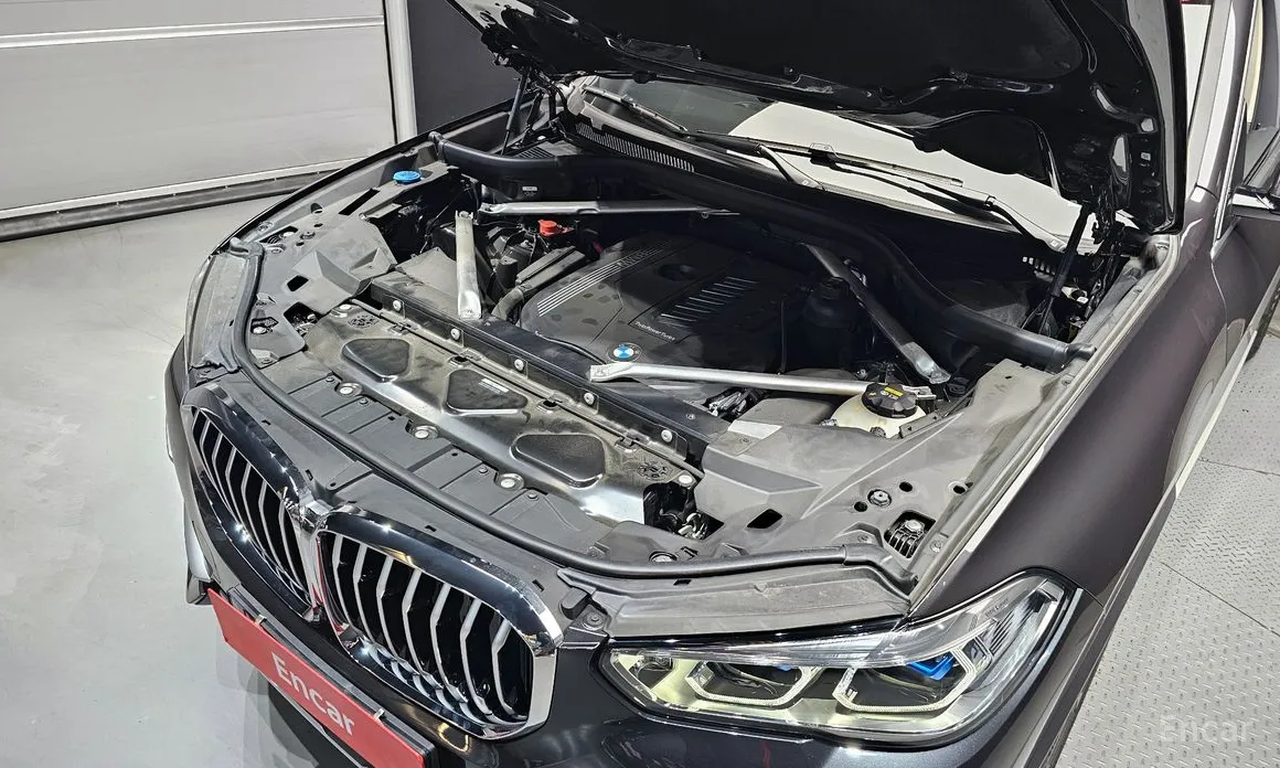 BMW X5 2019 xDrive 40i xLine