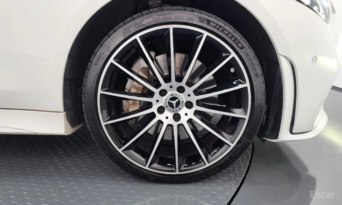 Mercedes-Benz CLS-Class 2018 CLS450 4MATIC AMG Line