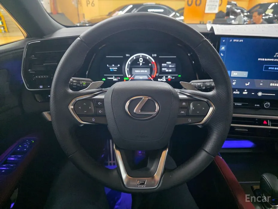 Lexus RX 2023 F-Sport