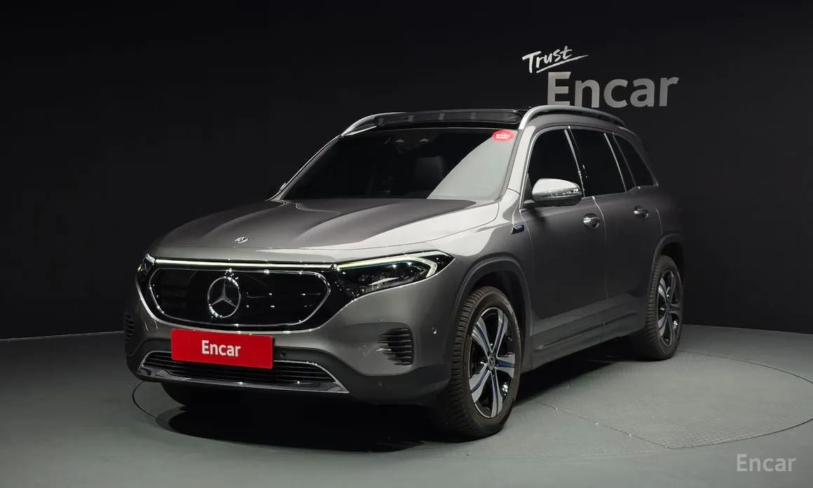 2022 Mercedes-Benz EQB