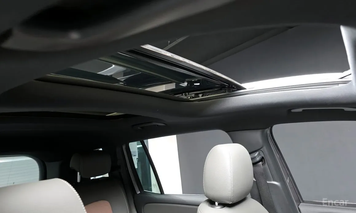 Mercedes-Benz EQB 2022 EQB300 4MATIC