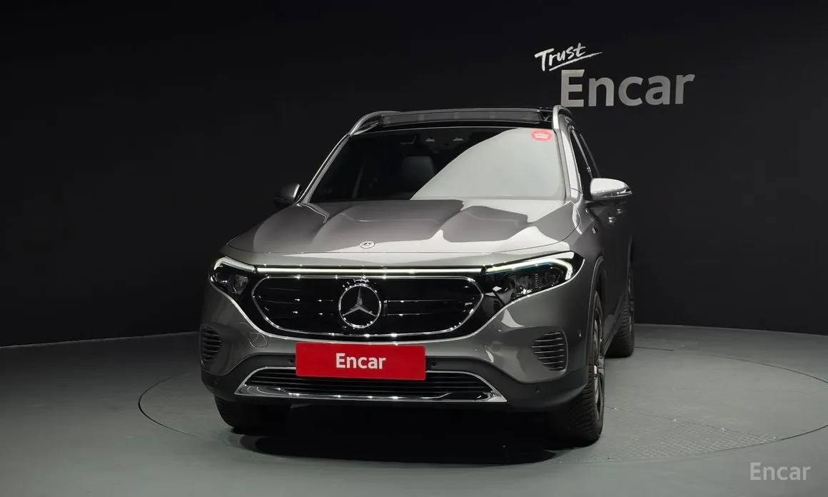 2022 Mercedes-Benz EQB