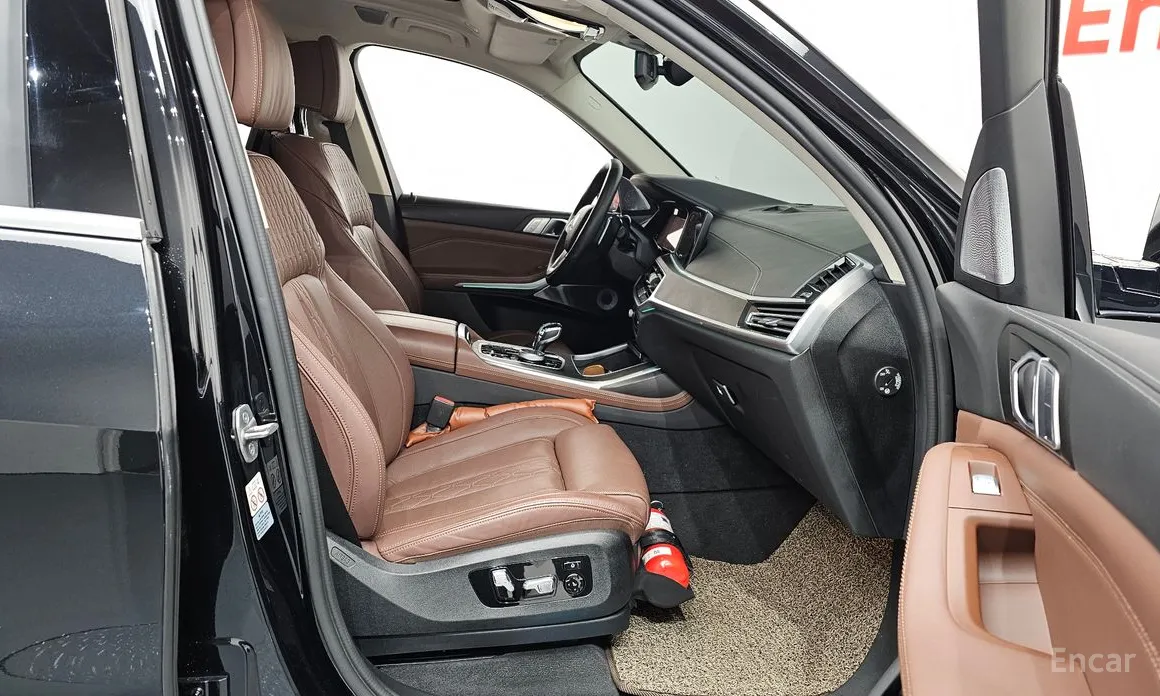 BMW X7 2019 xDrive 40d Design Pure Excellence 7-Seater