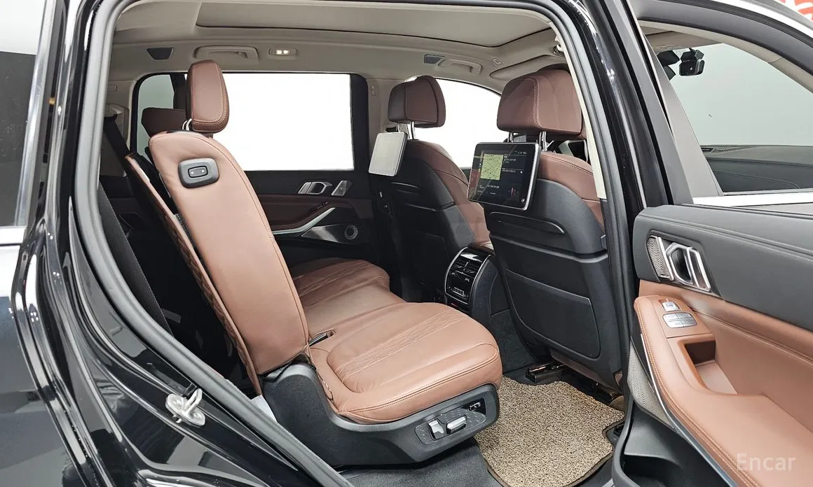 BMW X7 2019 xDrive 40d Design Pure Excellence 7-Seater