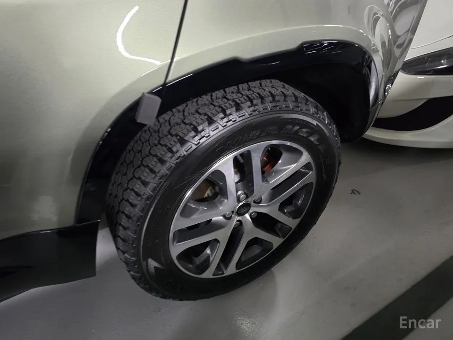 Land Rover Defender 2020 110 P400 X