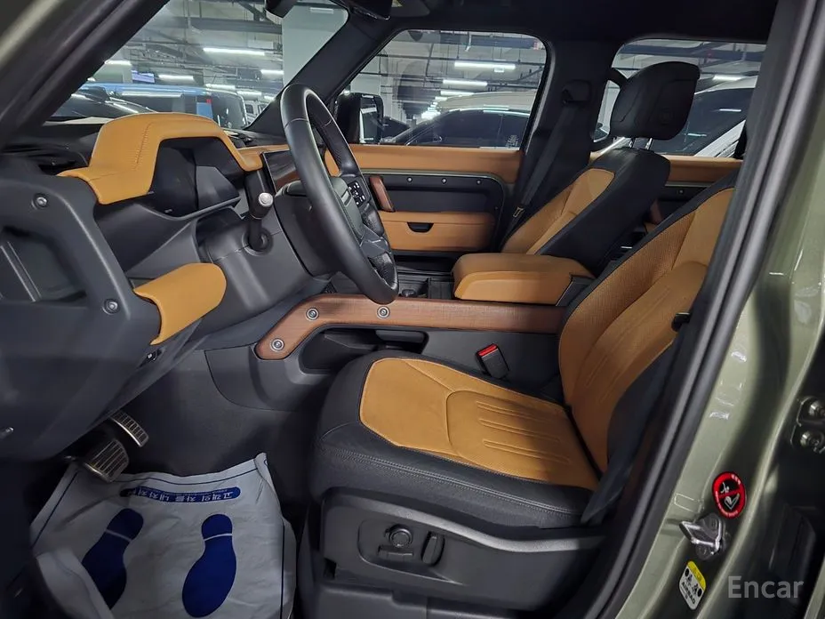 Land Rover Defender 2020 110 P400 X