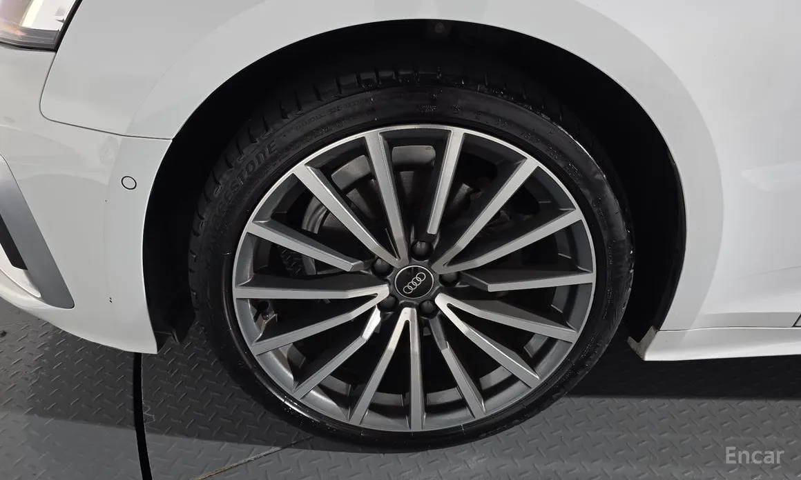 Audi A5 2017 40 TFSI Quattro Premium Sportback