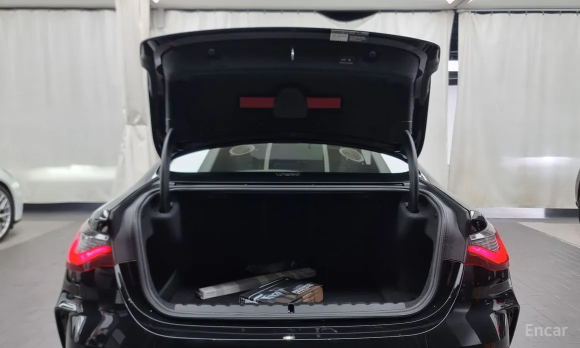 BMW 4 Series 2021 M440i xDrive Online Exclusive Coupe